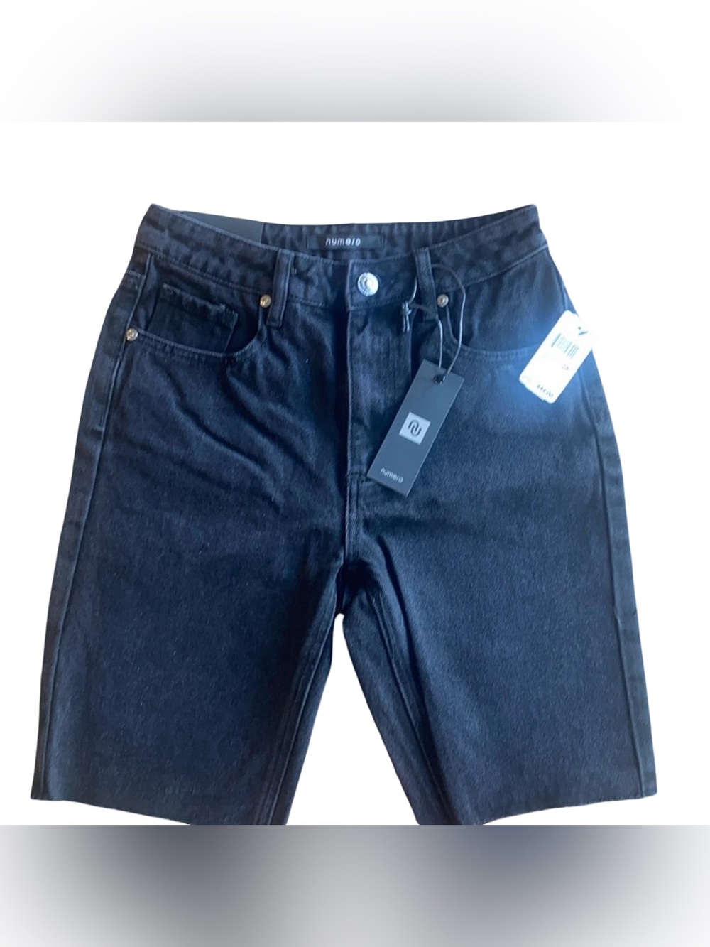 Numero Modern Bermuda High Rise Relaxed Raw Hem, Size 25, NWT